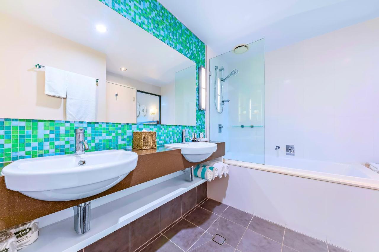 Absolute Luxury Marina Lifestyle At The Port Of Airlie Beach Eksteriør billede